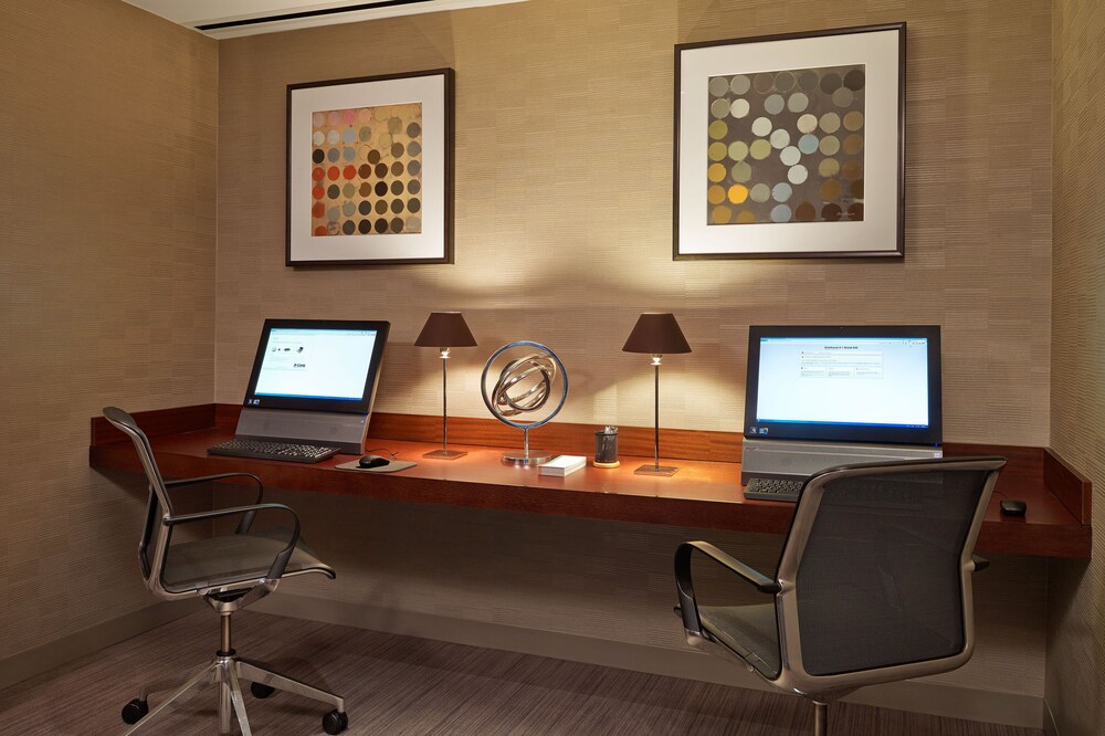 Le Meridien Arlington - photo 32