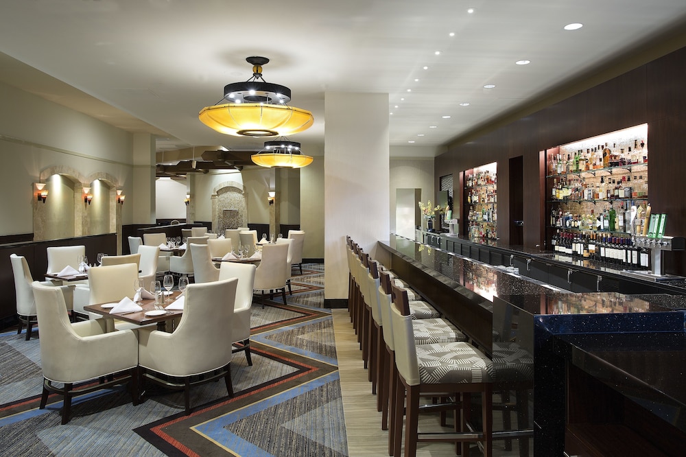 Hilton Bellevue - photo 42