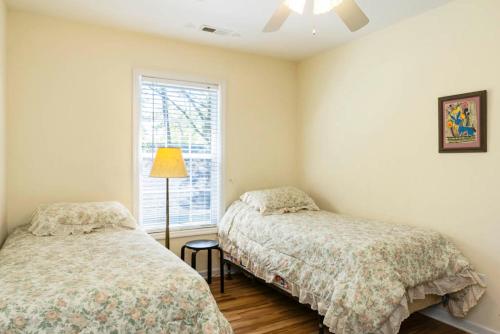 Island Delight by Oak Island Accommodations - photo 29