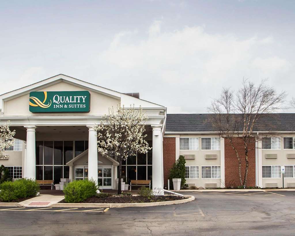 Quality Inn and Suites St Charles West Chicago - featured photo