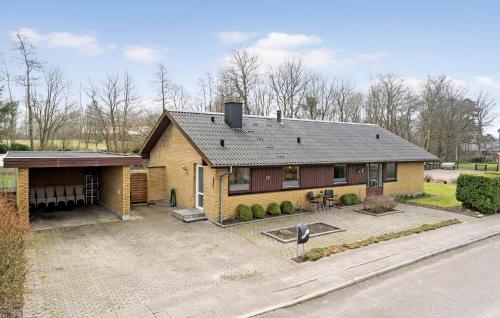 4 Bedroom Gorgeous Home In Holstebro — 4-Star Luxury Hotel in Holstebro, Denmark