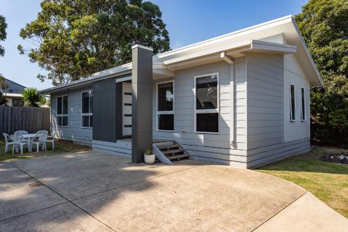 Cowes Retreat Pet Friendly Accommodation in Cowes, Australia