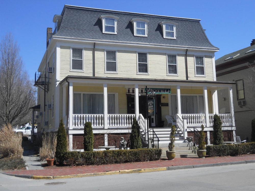 Bellevue Manor - featured photo
