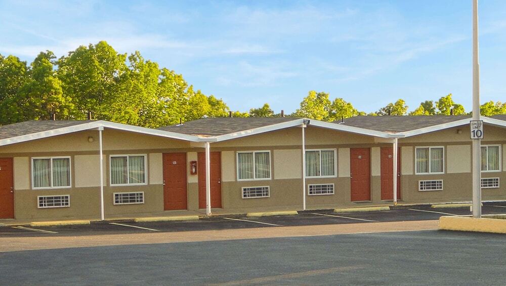 Relax Inn St Robert — Saint Robert