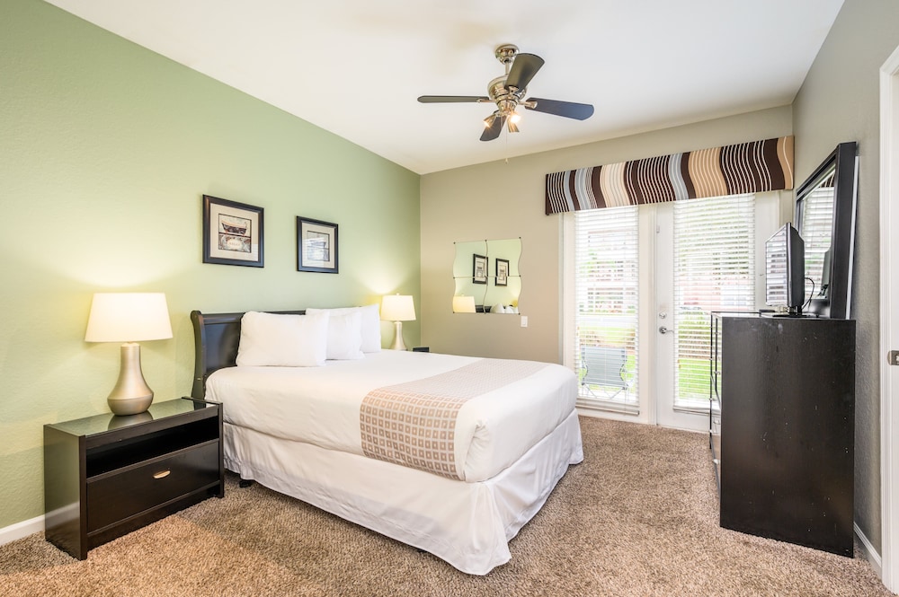 Vista Cay Resort Direct Townhomes by Millennium Management - photo 77