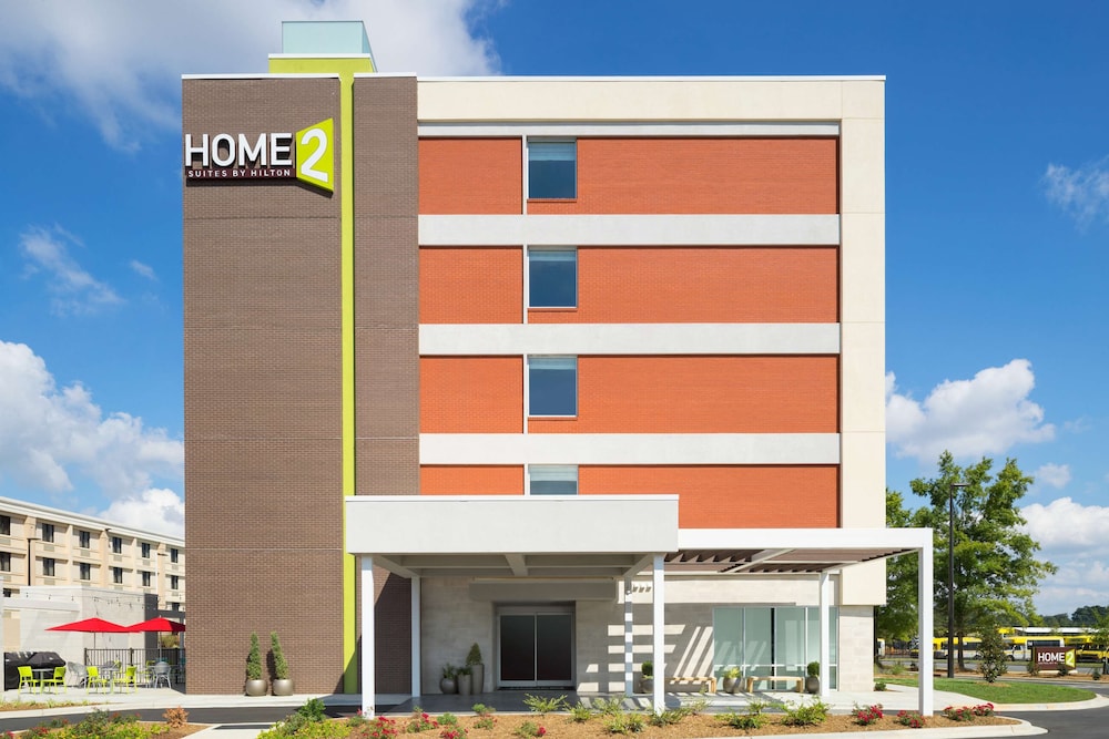 Home2 Suites by Hilton Charlotte Airport - photo 32
