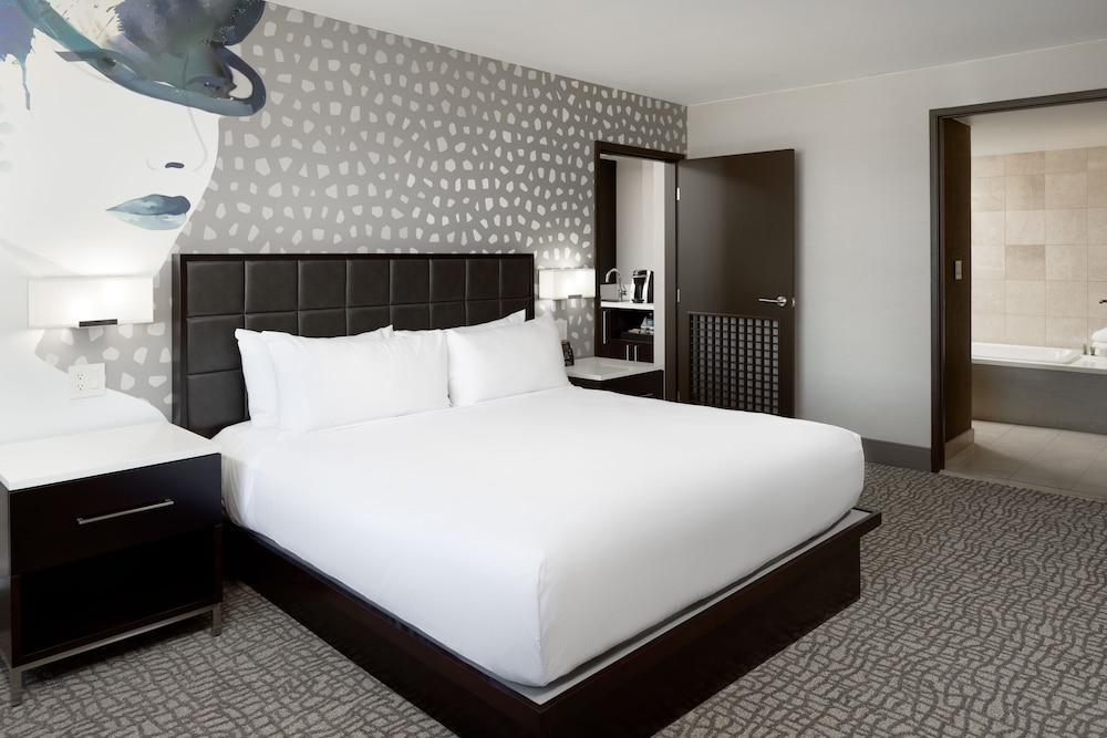 Hilton Woodland Hills Los Angeles - photo 6