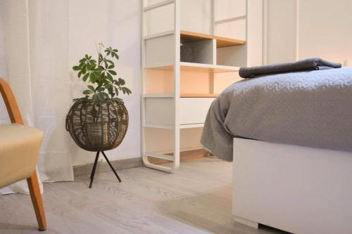 Galliera Street — 4-Star Luxury Hotel in Bologna, Italy