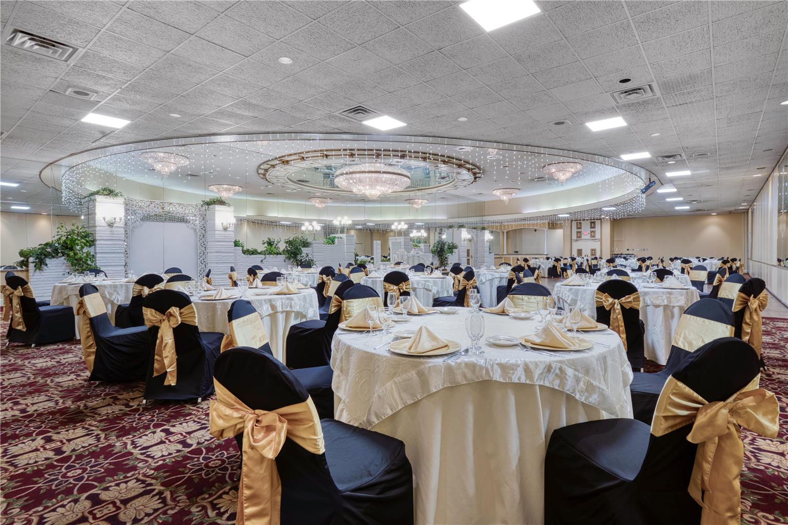 Best Western Plus Wilkes Barre Center City - photo 4