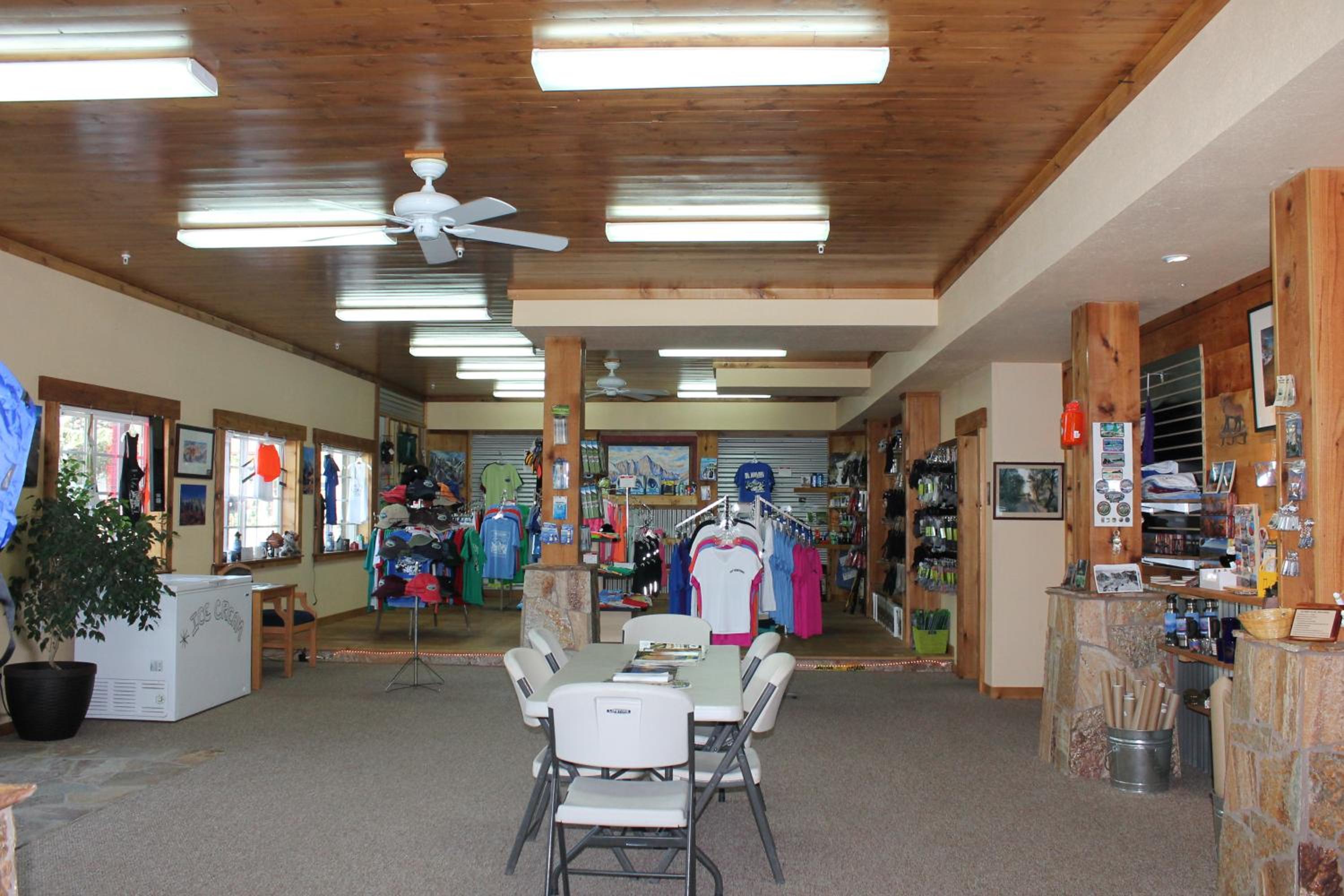 Whitney Portal Hostel And Hotel - photo 26