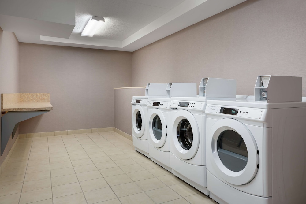 Hilton Garden Inn Greenville - photo 21
