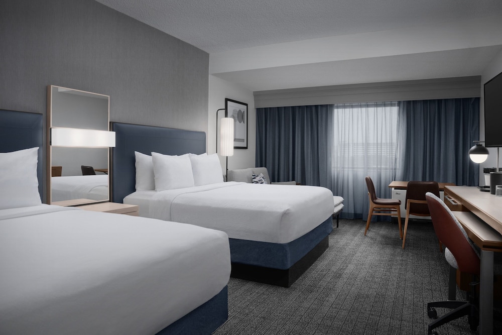 Courtyard by Marriott Dallas Addison Quorum Drive - photo 10