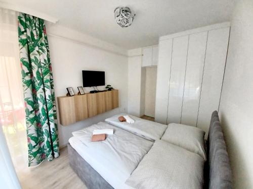 Anita Apartmanház — 4-Star Luxury Hotel in Hajduszoboszlo, Hungary