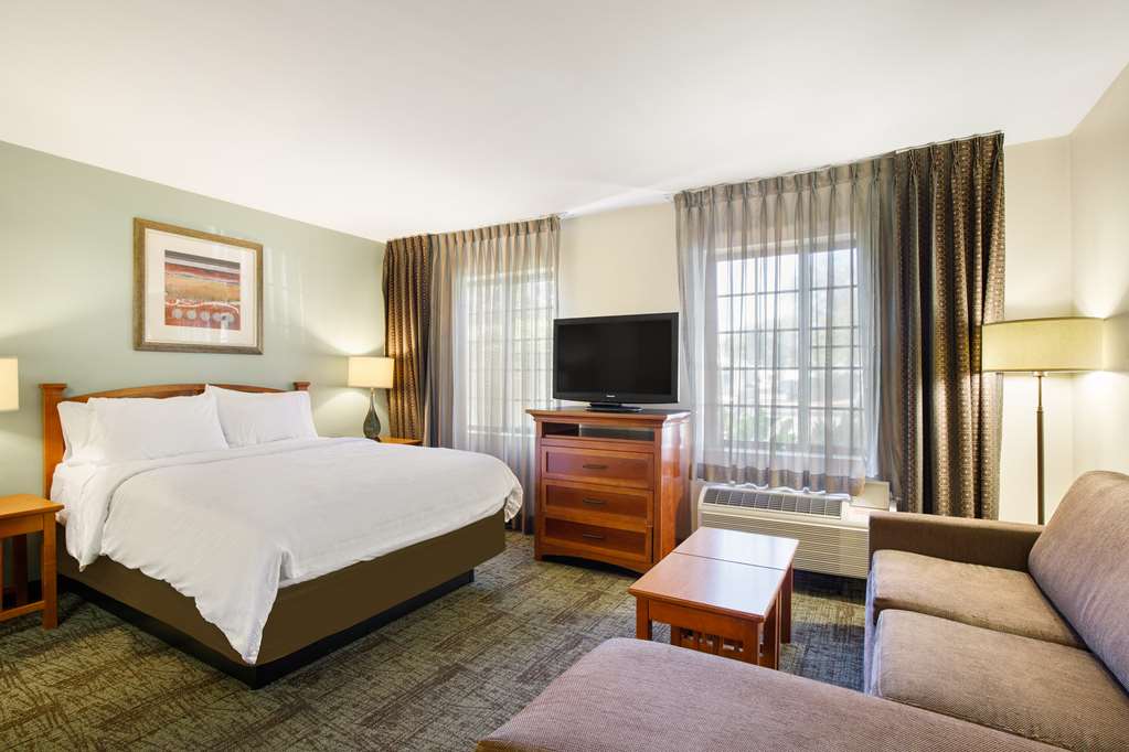 Sonesta ES Suites San Diego Rancho Bernardo - photo 9