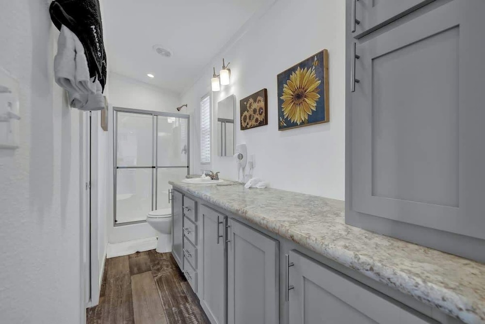Resort at Fredericksburg Unit 25 - photo 6