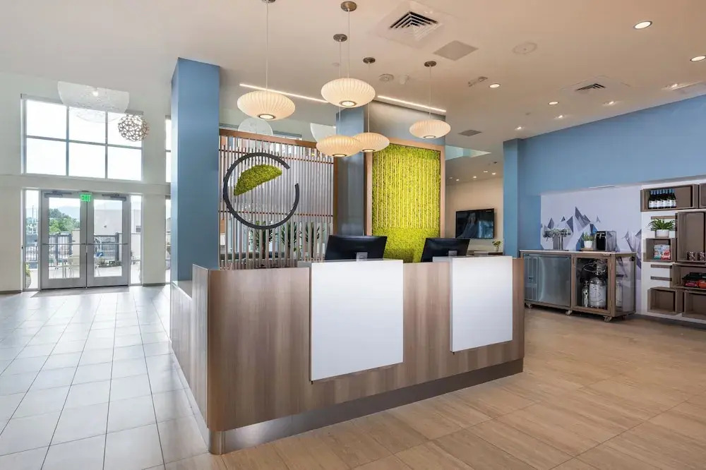 Element Charleston Airport — North Charleston