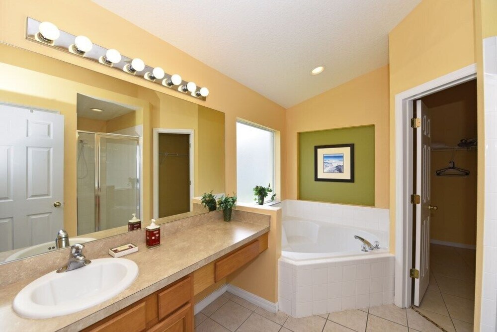 Emerald Island Resort 2676aeid 5 Bedroom Home - photo 13