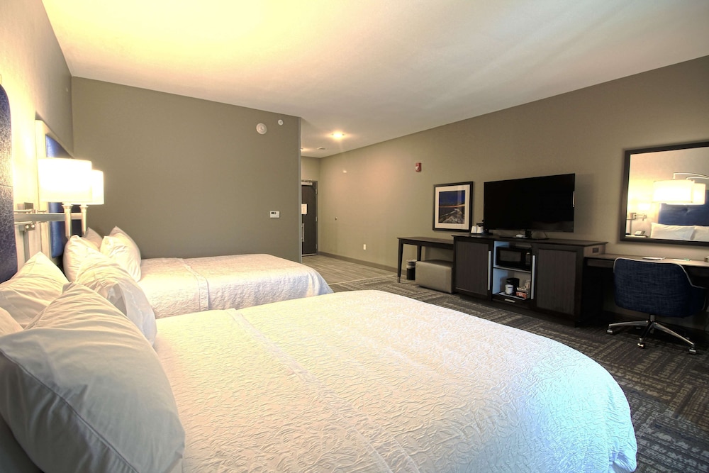 Hampton Inn West Plains - photo 9