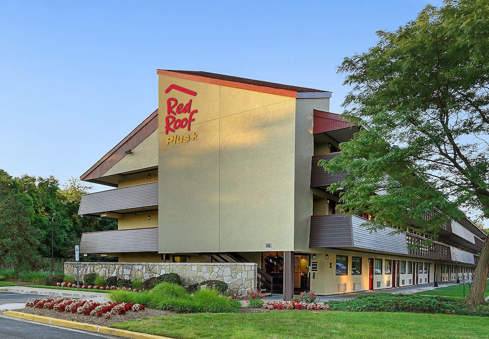 Red Roof PLUS Washington DC Oxon Hill — hotel in Oxon Hill
