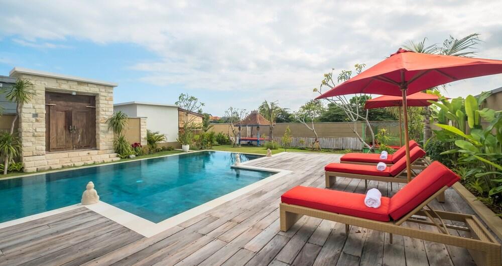 Villa Manggala — 4-Star Luxury Hotel in Bali, Indonesia