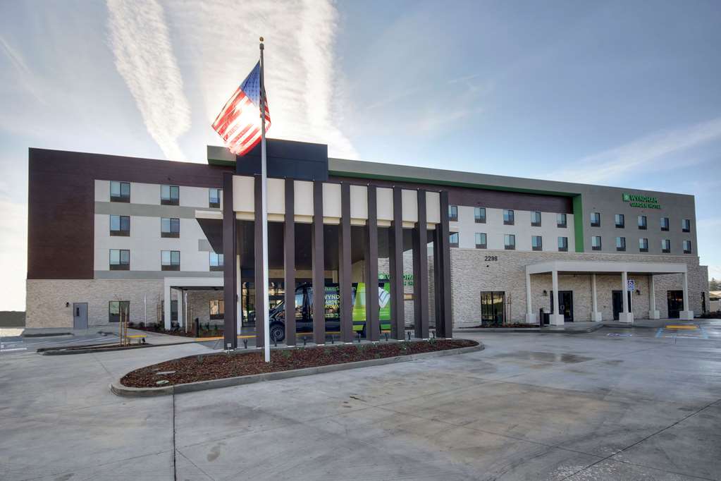Wyndham Garden Sacramento Airport Natomas - photo 2