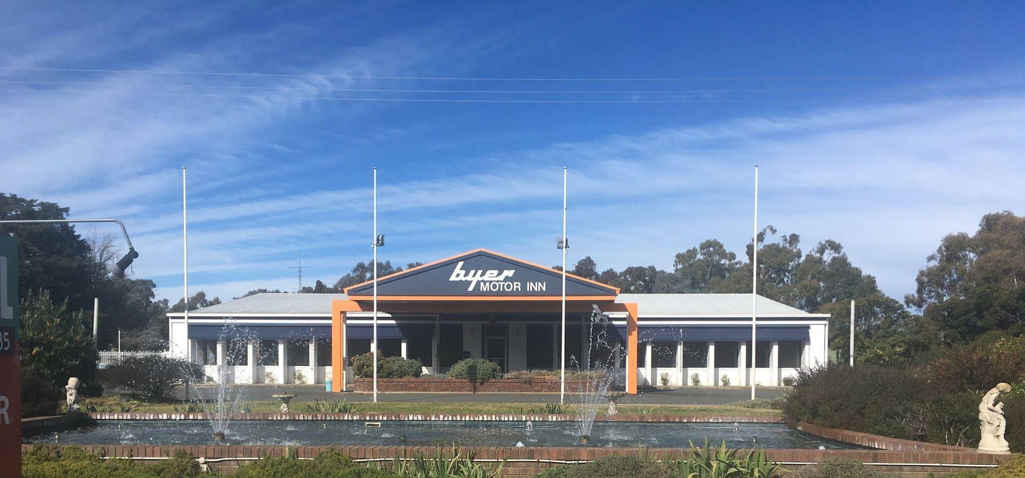 Byer Fountain Motor Inn Holbrook