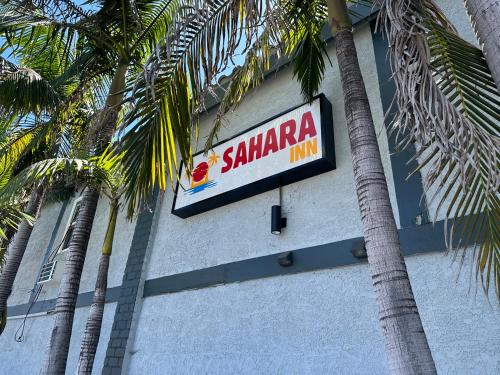 Sahara Inn Los Angeles - photo 9