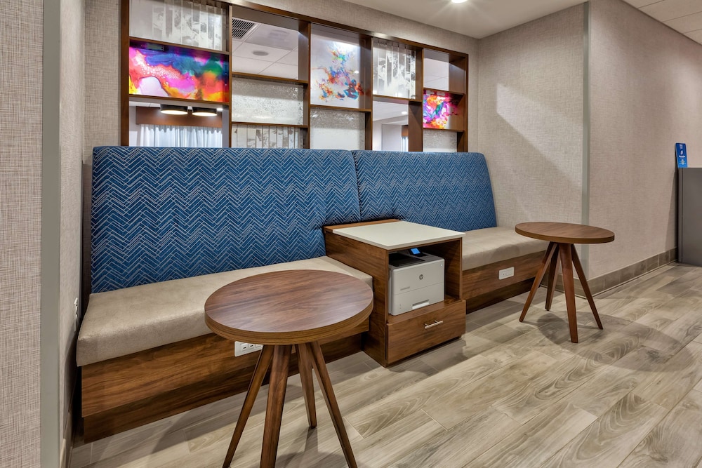 Hampton Inn Danville VA - photo 2