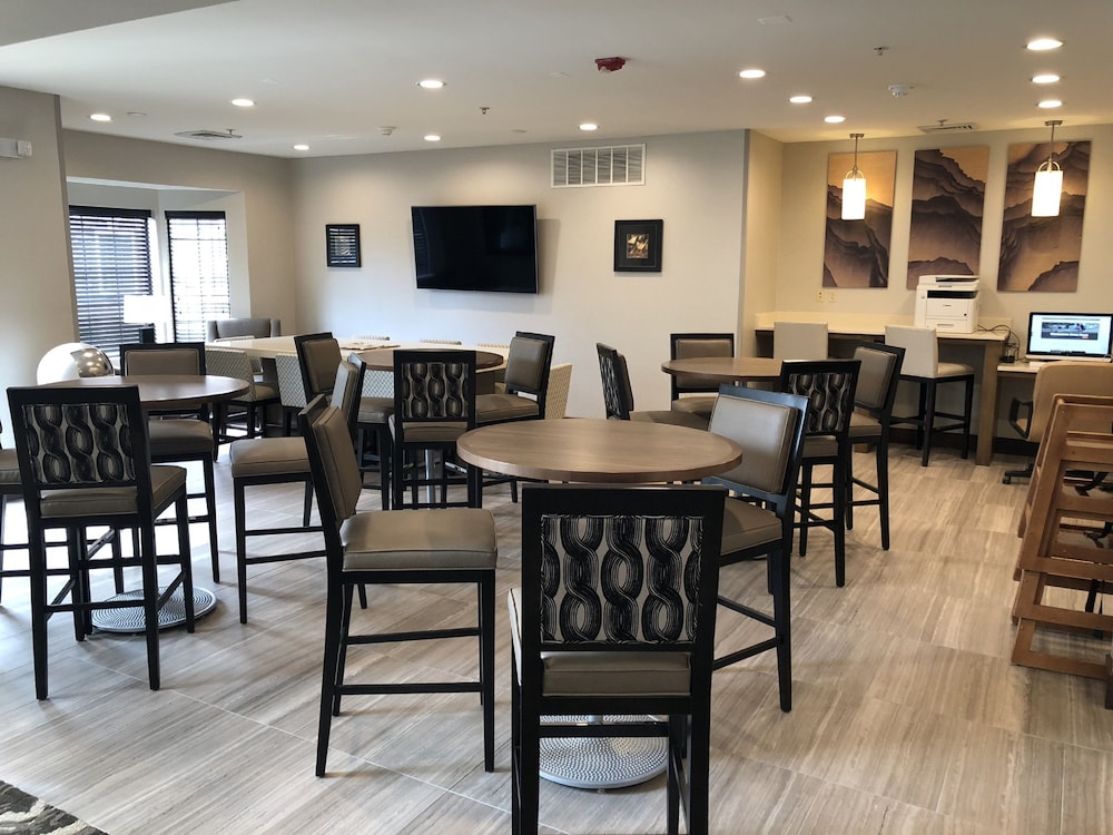 Staybridge Suites Detroit Novi by IHG - photo 31