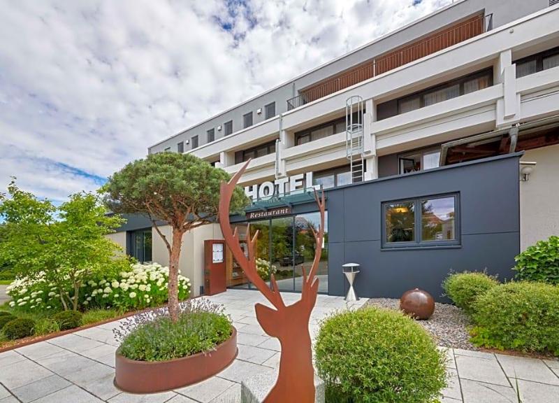 Hotel Schönbuch — 4-Star Luxury Hotel in Pliezhausen, Germany