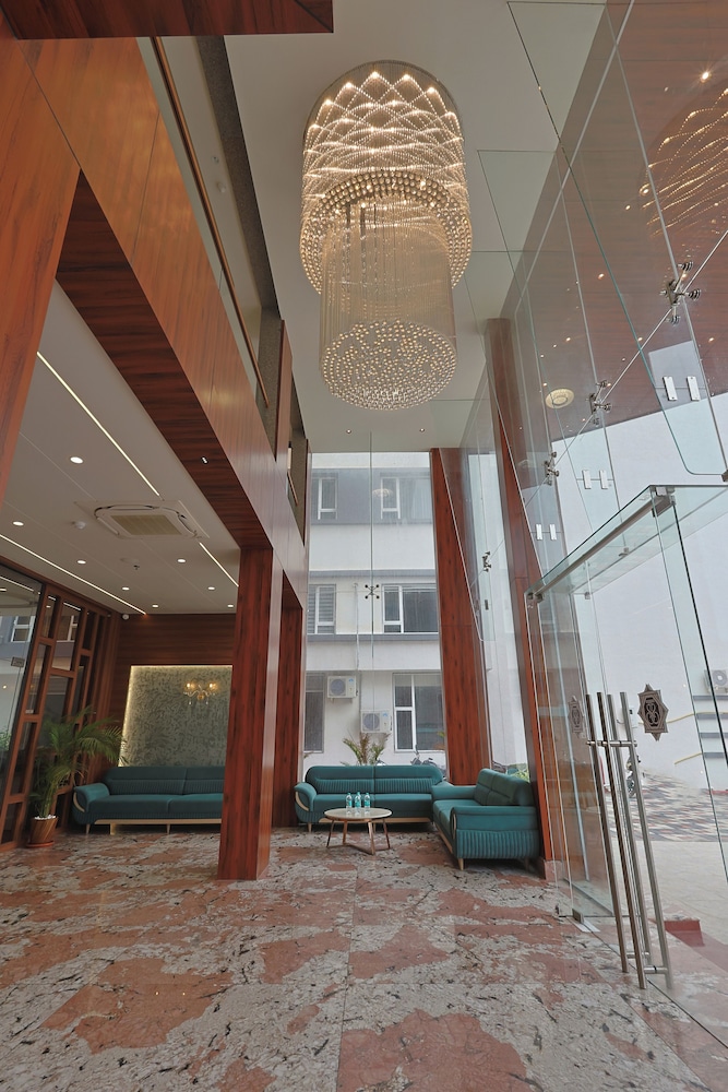 Hotel Sunshine Inn in Veraval, India