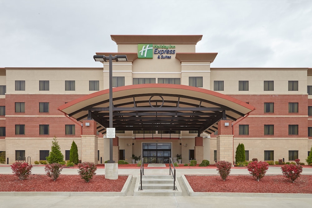Holiday Inn Express Hotel & Suites Columbia Univ Area Hwy 63 by IHG - photo 40