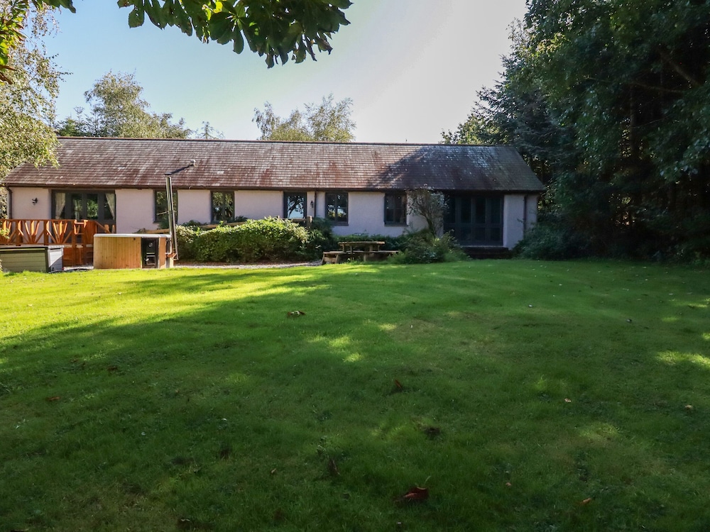 Woodcutters in Launceston, United Kingdom