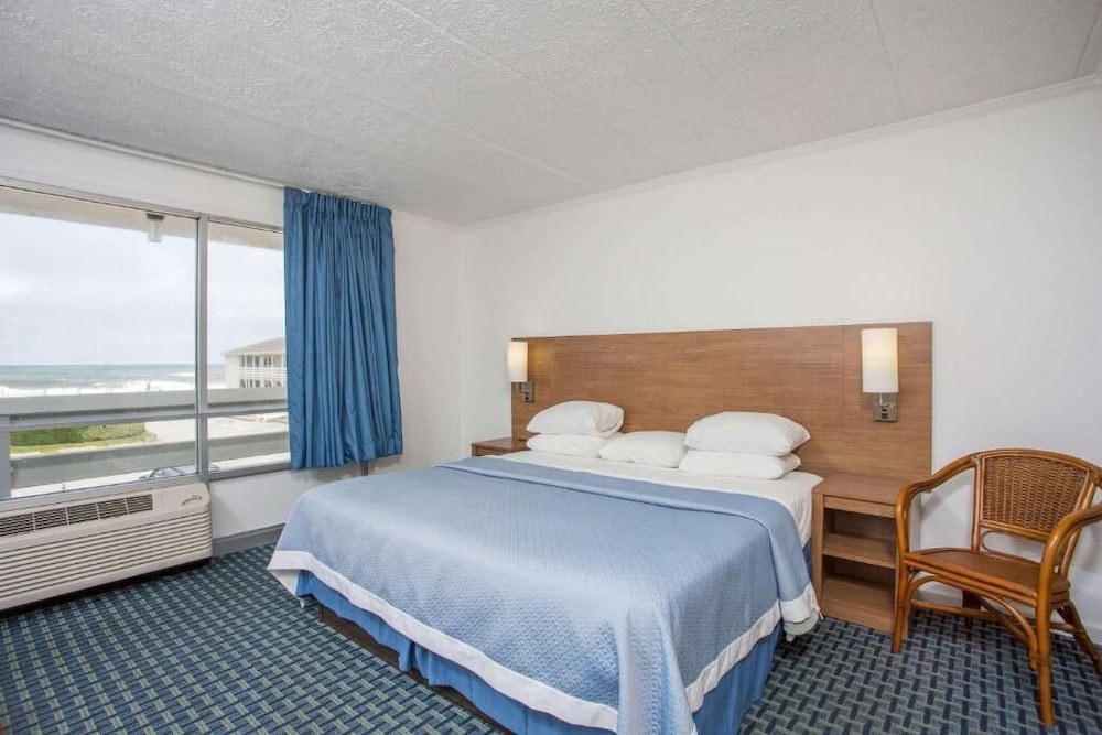 Mariner Inn And Suites - photo 20
