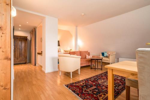 Ferienwohnung 1 im Landhaus am Wildpark Boek — 4-Star Luxury Hotel in Rechlin, Germany
