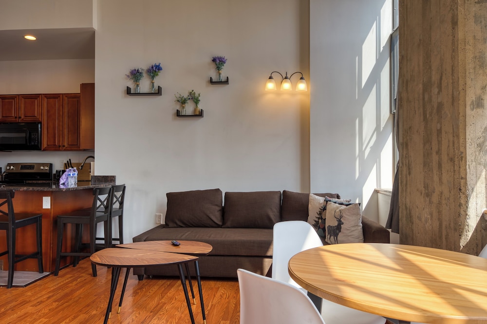 Sosuite at Independence Lofts - photo 204