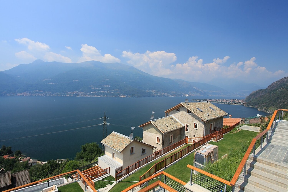 Riva Bellano Lavanda — 4-Star Luxury Hotel in Bellano, Italy