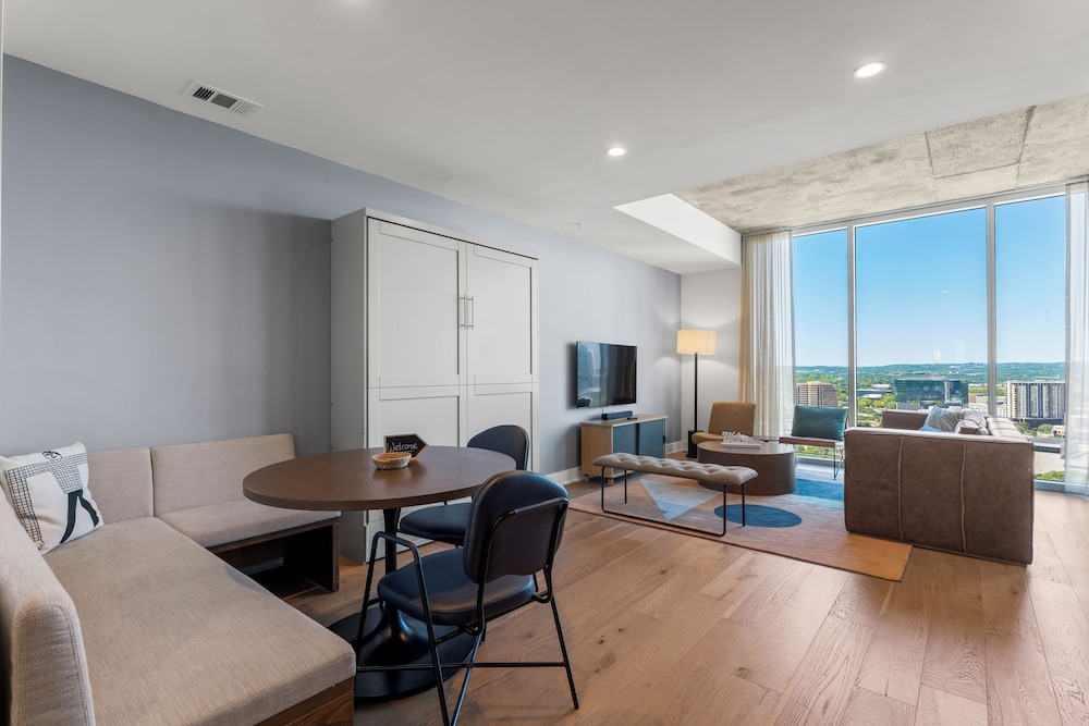 Austin Condo Hotel - photo 557