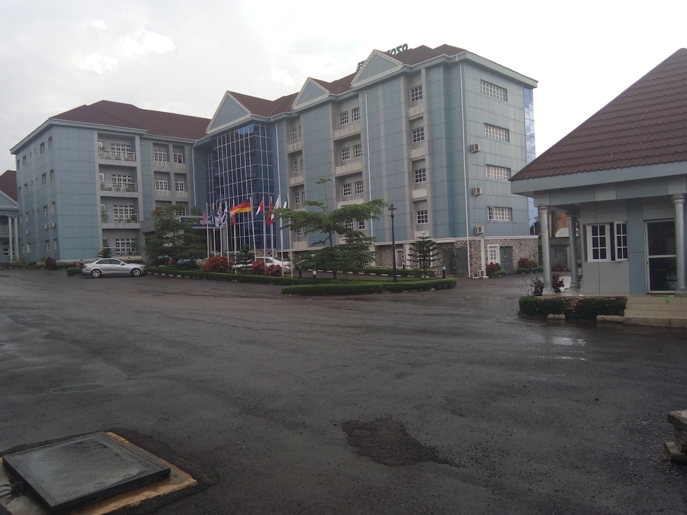 Ozom Hotel in Enugu, Nigeria