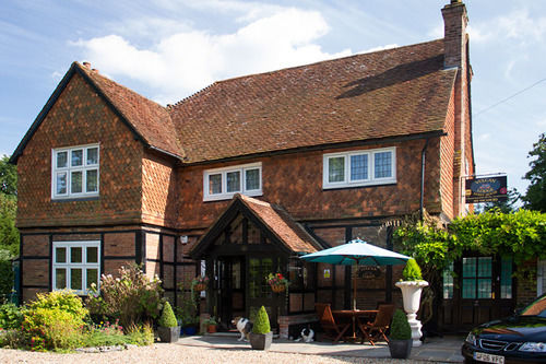Vulcan Lodge Guest House — 4-Star Luxury Hotel in Horley, United Kingdom