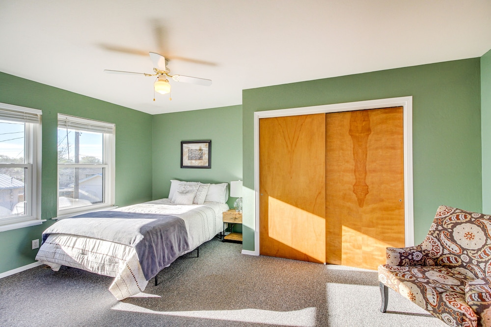 Vacation Rental 2 Mi to Old Town Albuquerque - photo 5