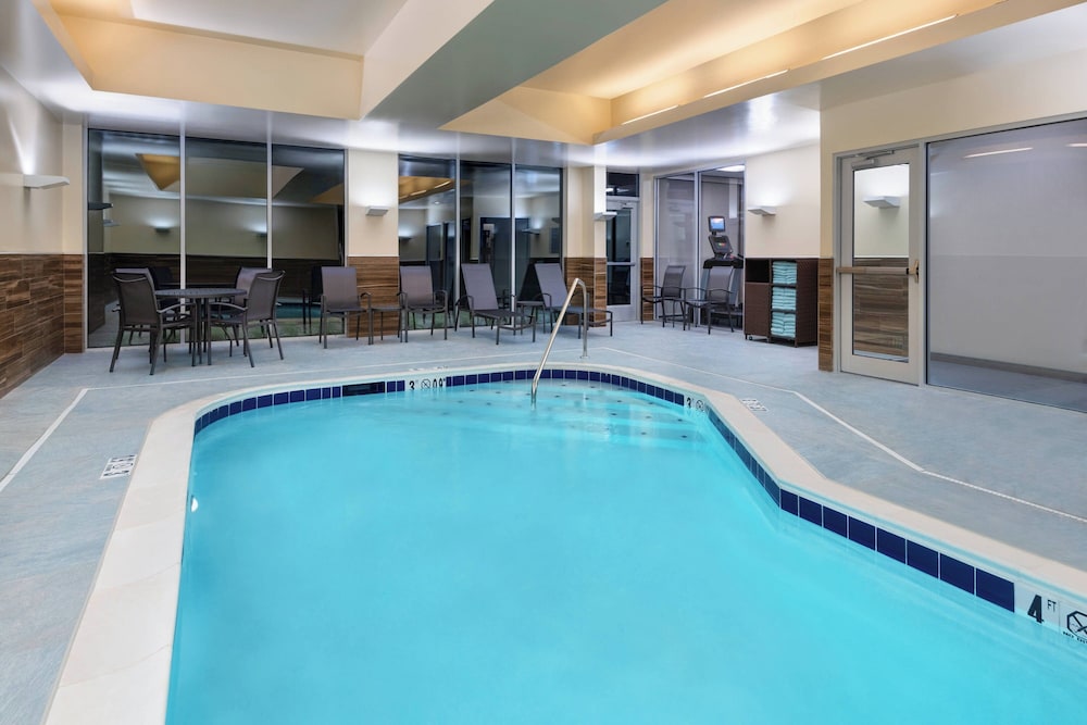 Fairfield Inn & Suites by Marriott Lexington East I 75 - photo 10