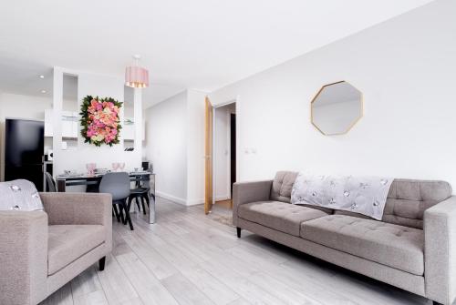 Fairytale 2 Bedroom Apartment City Centre Free Parking — 4-Star Luxury Hotel in Birmingham, United Kingdom