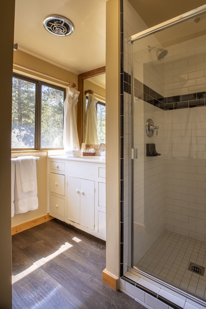 Tamarack Lodge and Resort - photo 32