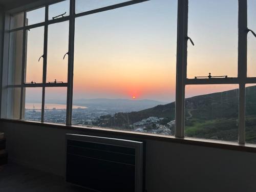 Luxury 1bdrm apt with a view