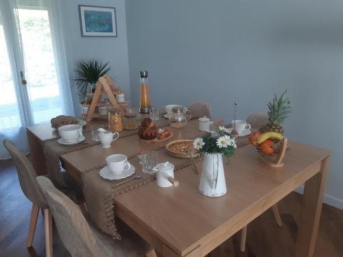 Kerjeanne - last minute hotel in Cailloux-Sur-Fontaines