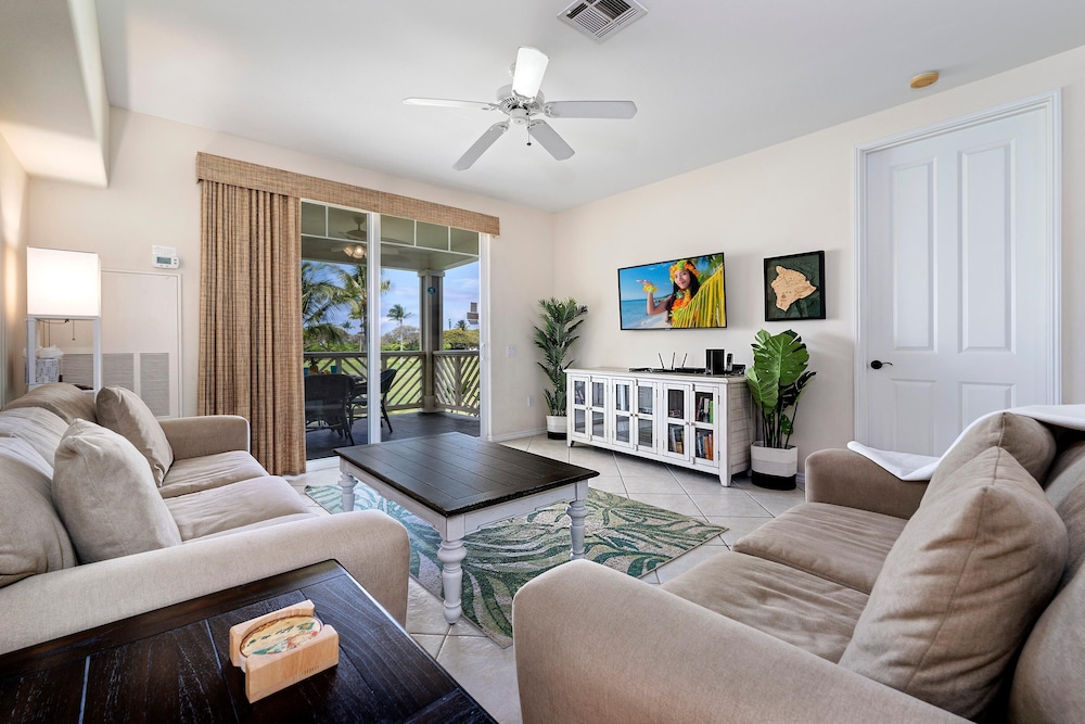 Fairway Villas Waikoloa J21 — 4-Star Luxury Hotel in Waikoloa, United States