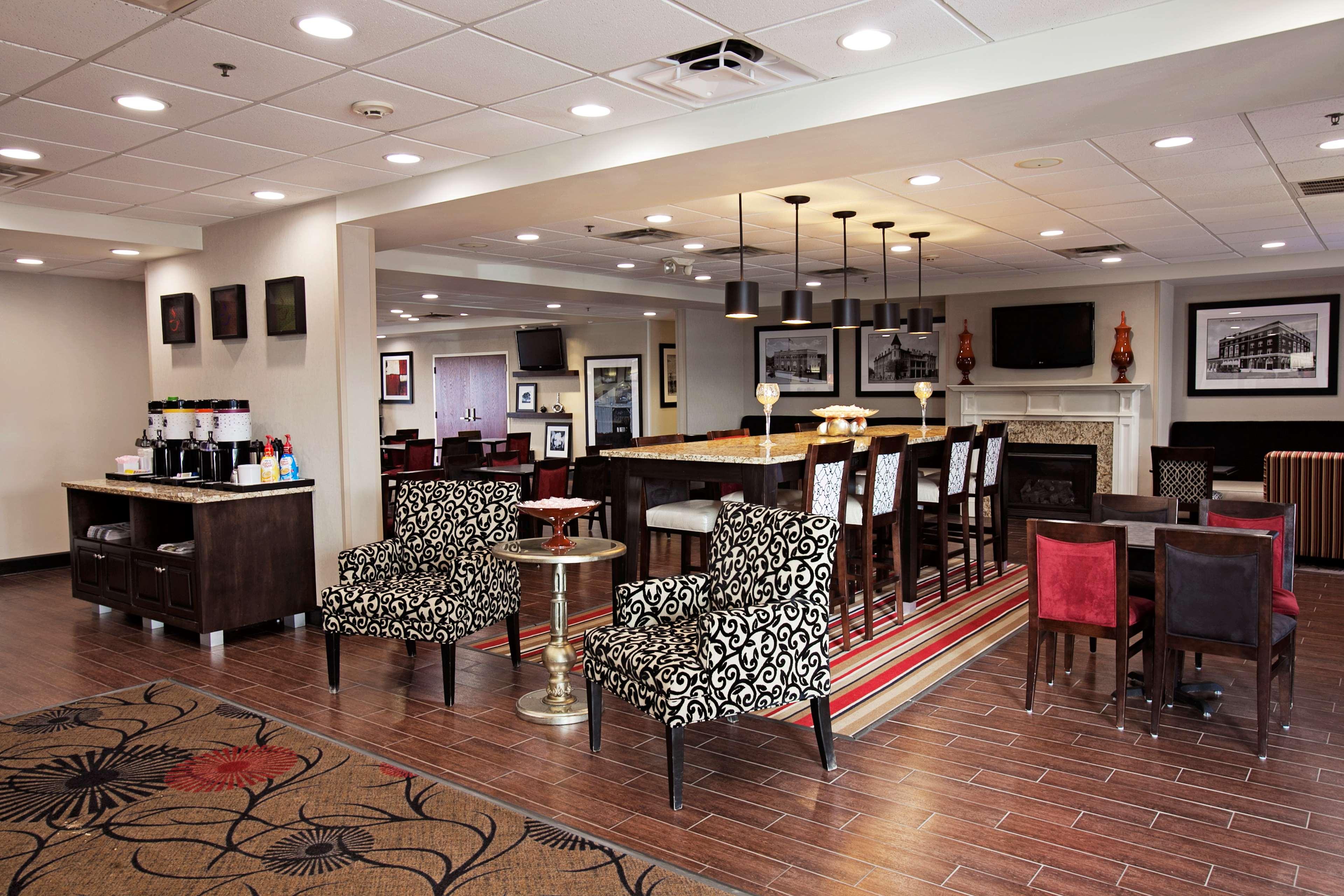 Hampton Inn Moultrie - photo 32