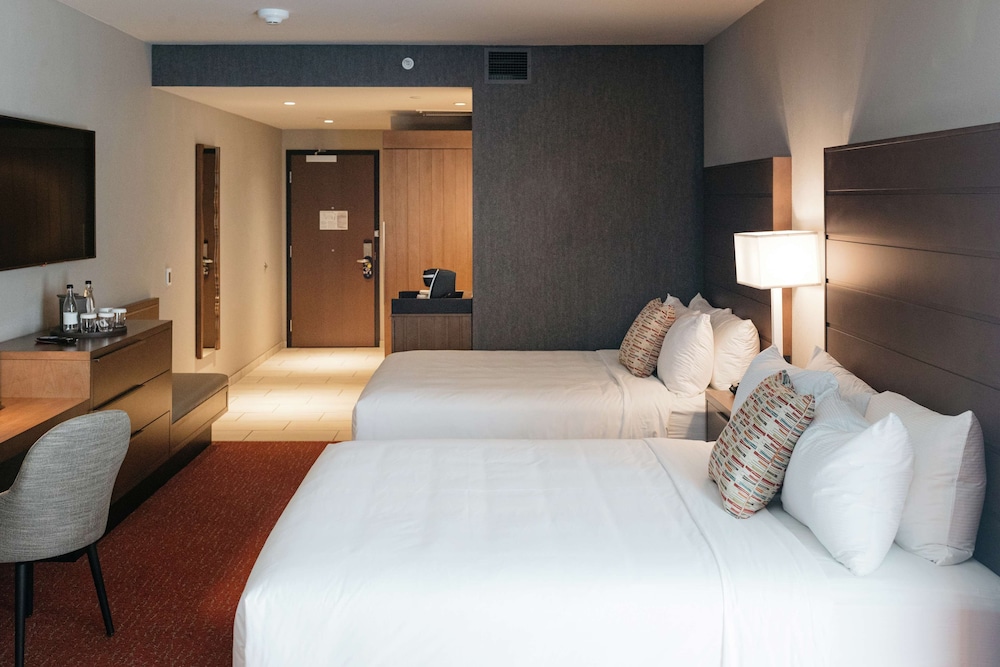 Revel Hotel Des Moines Urbandale Tapestry Collection by Hilton - photo 58