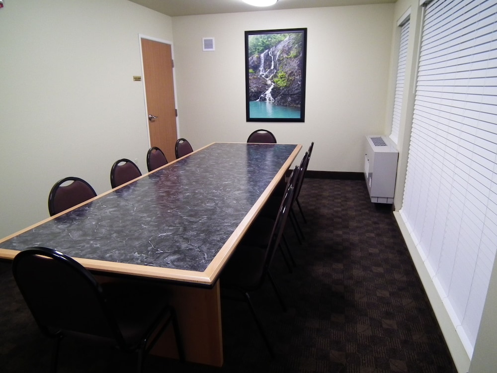 Aspen Suites Hotel Sitka - photo 23